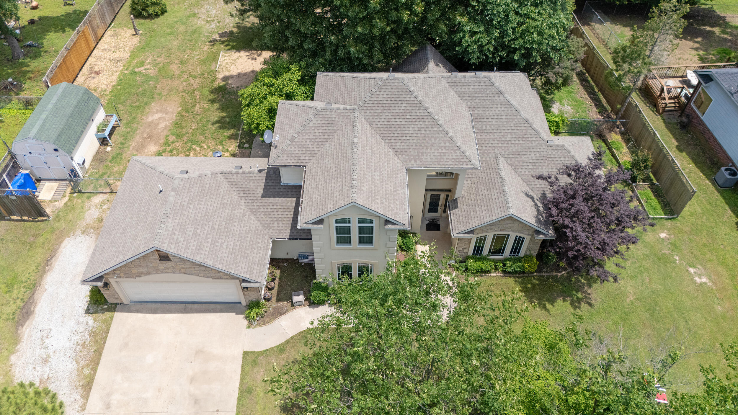 1201 Harber Oaks Loop, Grove OK – Custom Home on 1.09 Acres, Har-Ber Oaks Subdivision